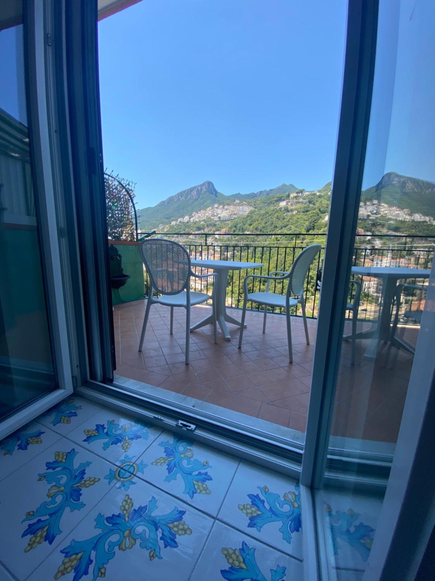 Panoramic Flat Amalfi Coast - Sea View 1 Apartamento Vietri Exterior foto